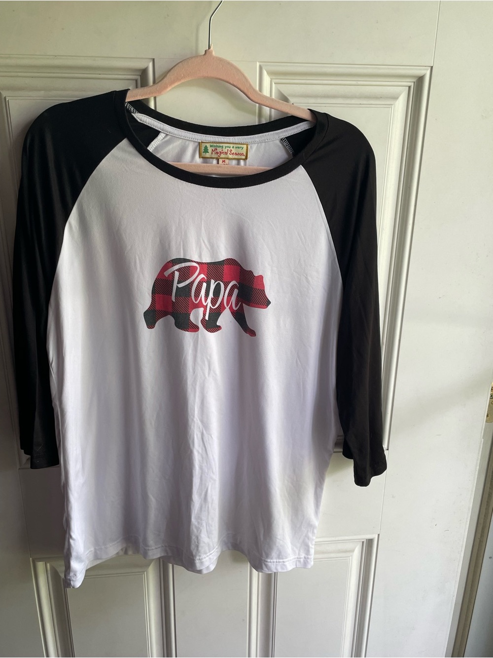 Black & White Raglan 'Papa' Bear Plaid Graphic Tee